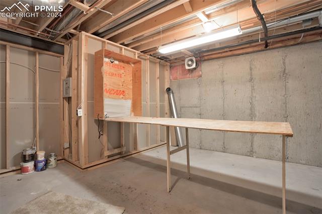 2150 Oak Hills Drive