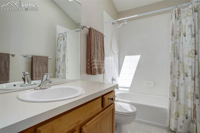 3820 Cottage Drive