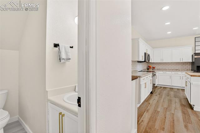 12573 Pine Valley Circle