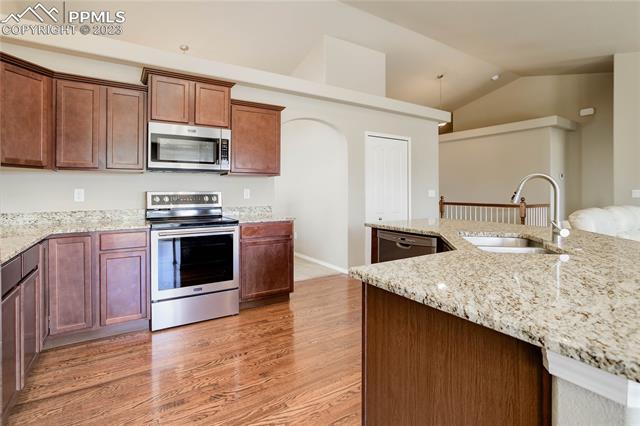 1108 Night Blue Circle