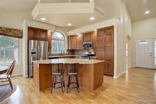 98 S Sherwood Glen