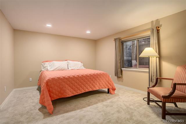 98 S Sherwood Glen