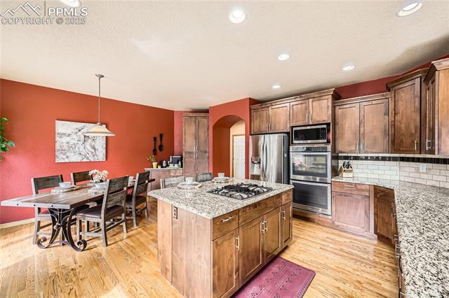 19375 Sherwood Trail