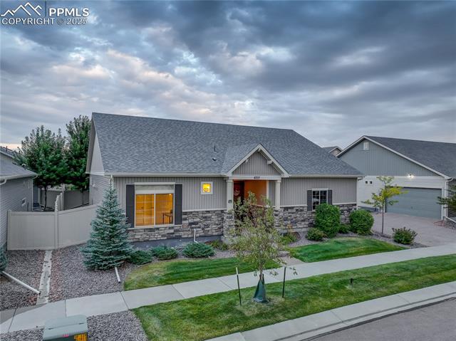 6717 Golden Briar Lane