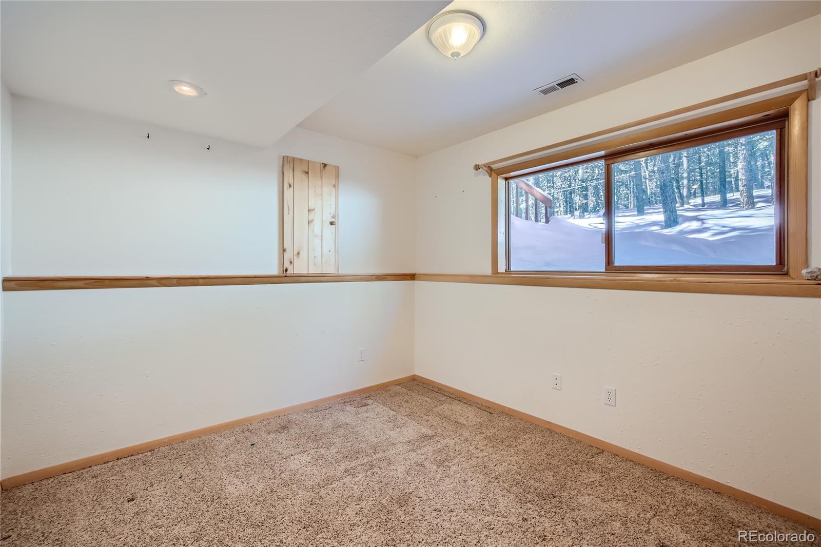 255 Skyline Drive