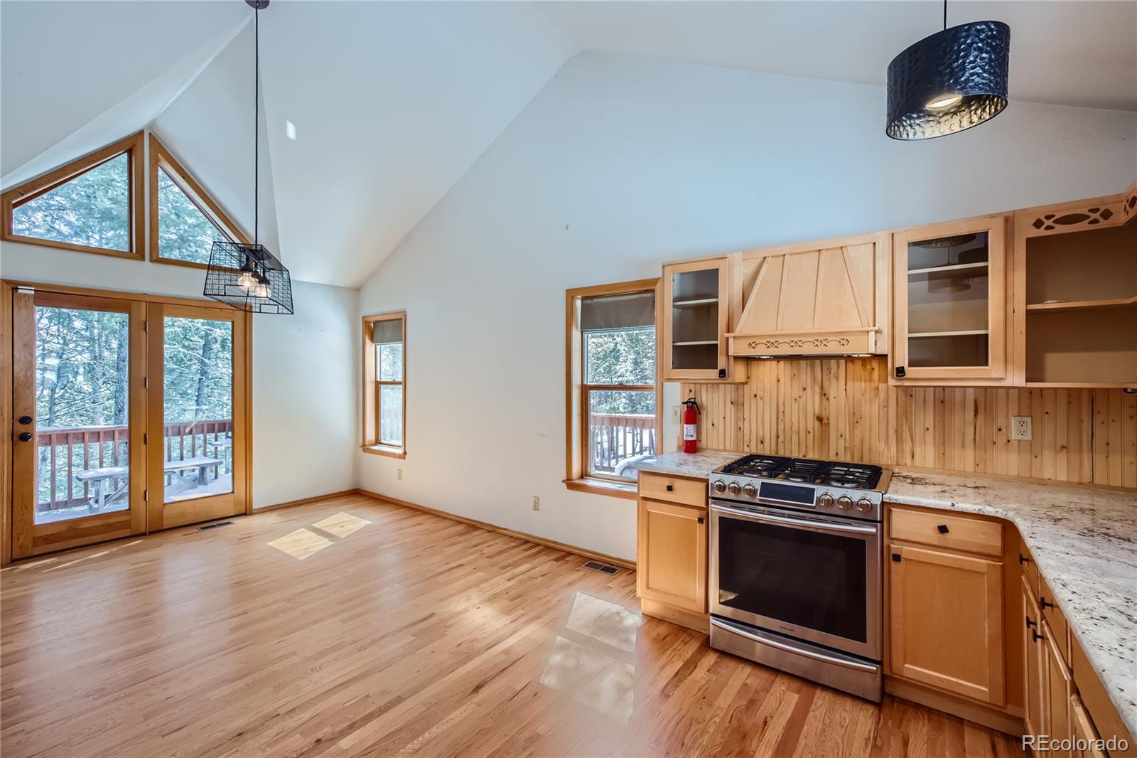 255 Skyline Drive