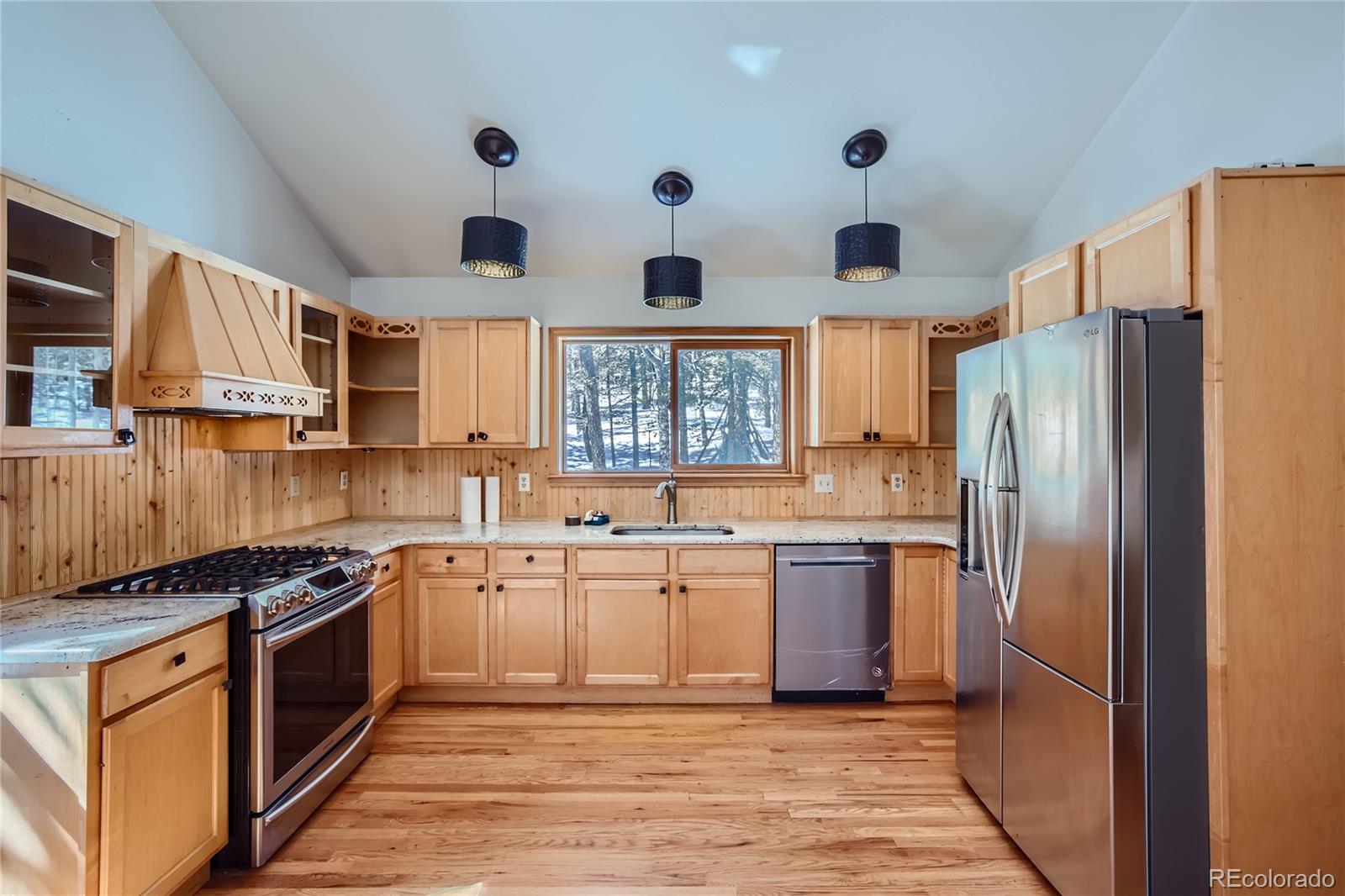 255 Skyline Drive