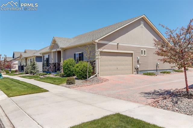 6717 Golden Briar Lane