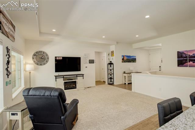 6717 Golden Briar Lane