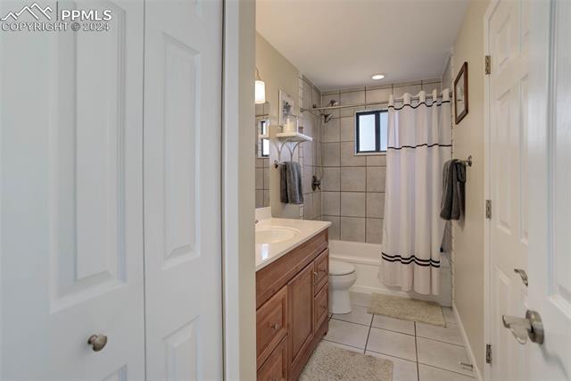 4624 Winewood Village Drive