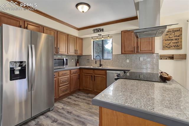 4624 Winewood Village Drive