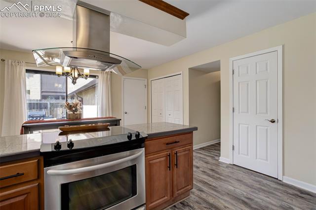 4624 Winewood Village Drive