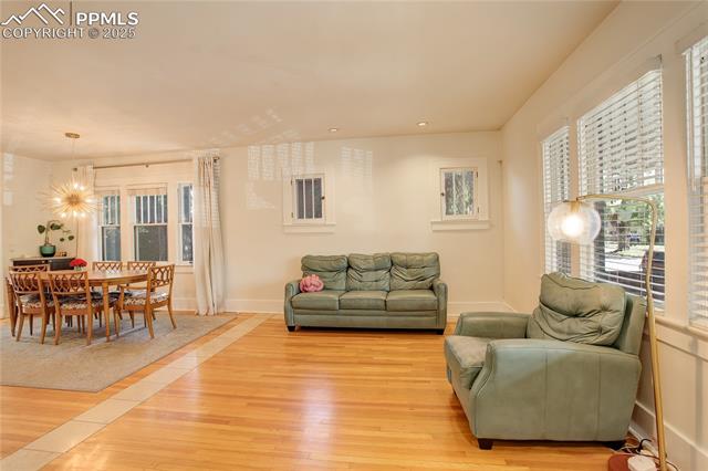 1866 S Pennsylvania Street