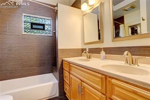 1866 S Pennsylvania Street