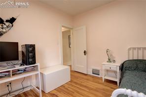 1866 S Pennsylvania Street