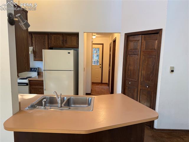 121 Red Rock Court