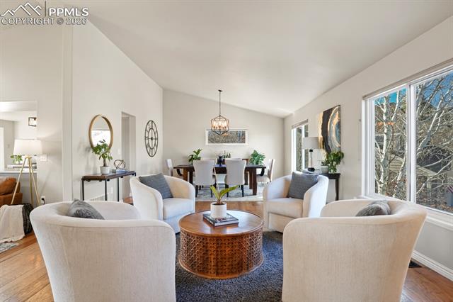 2565 Dunfries Court