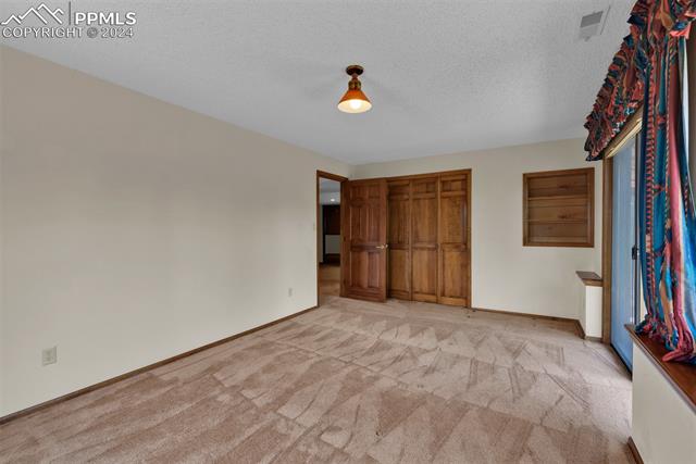 135 Desert Inn Way