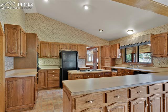 135 Desert Inn Way