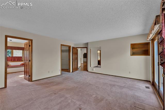 135 Desert Inn Way