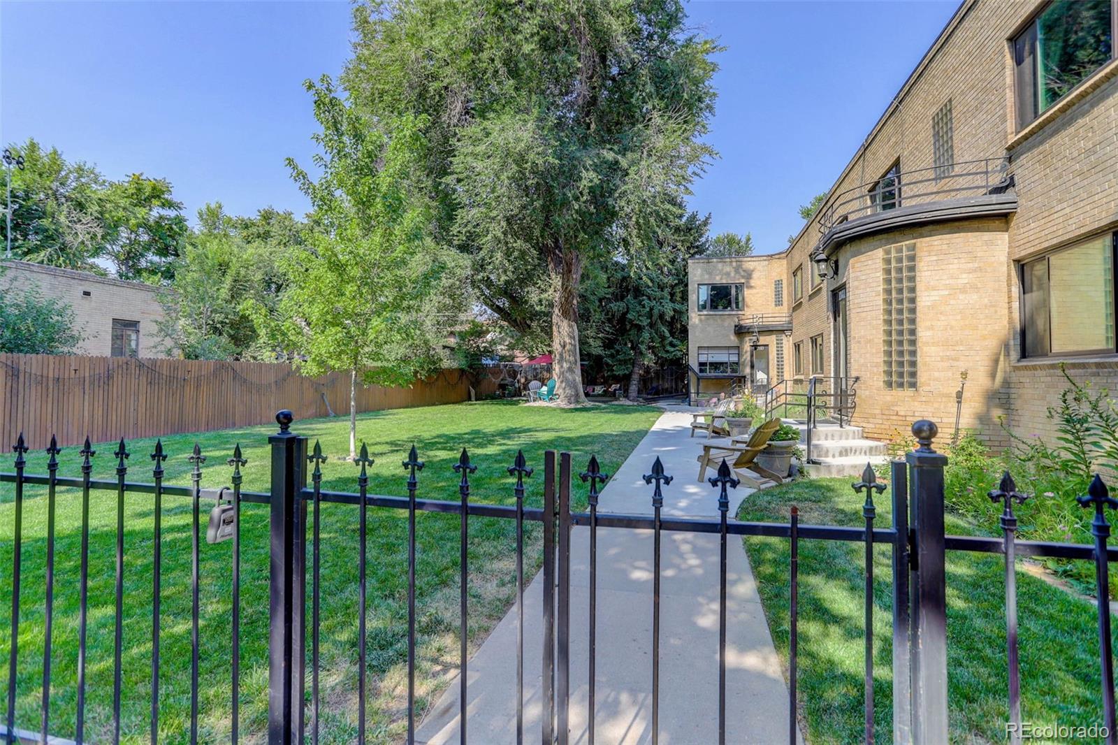 1481 Ash Street Unit: 3