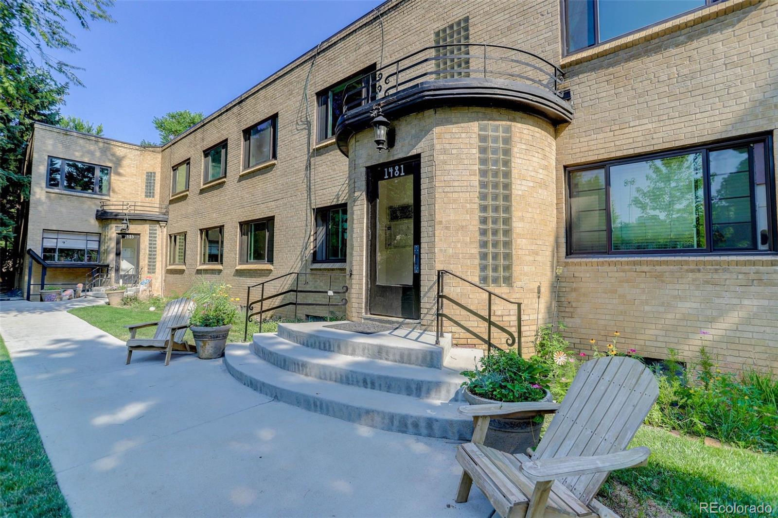1481 Ash Street Unit: 3