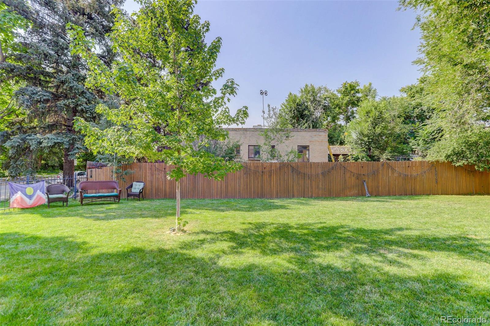 1481 Ash Street Unit: 3