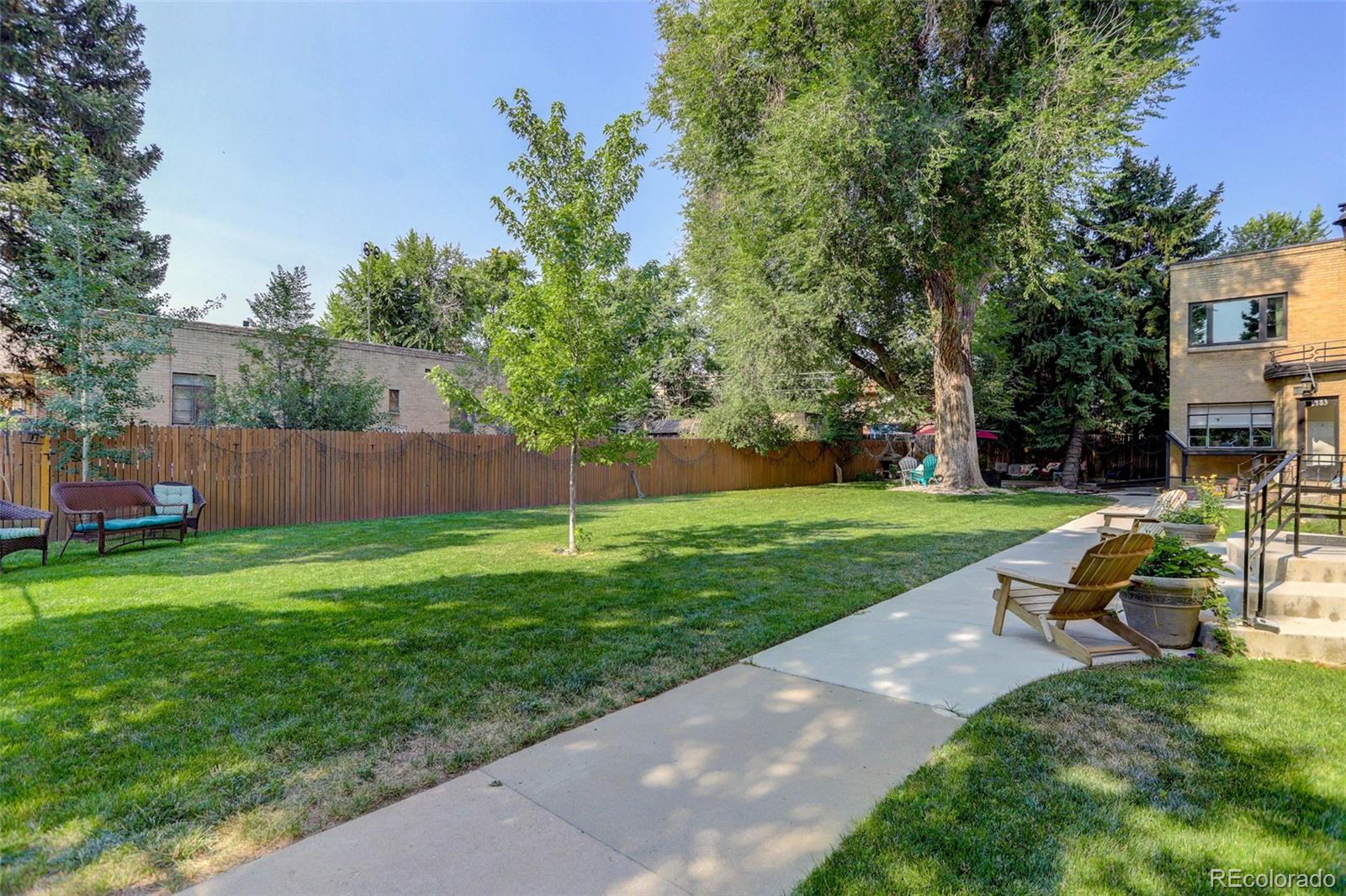 1481 Ash Street Unit: 3