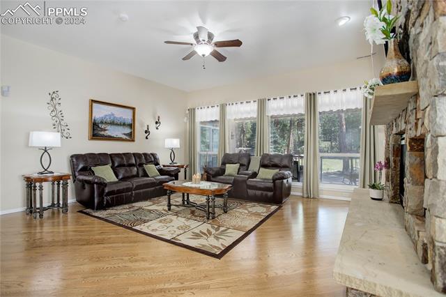 15895 Wildhaven Lane