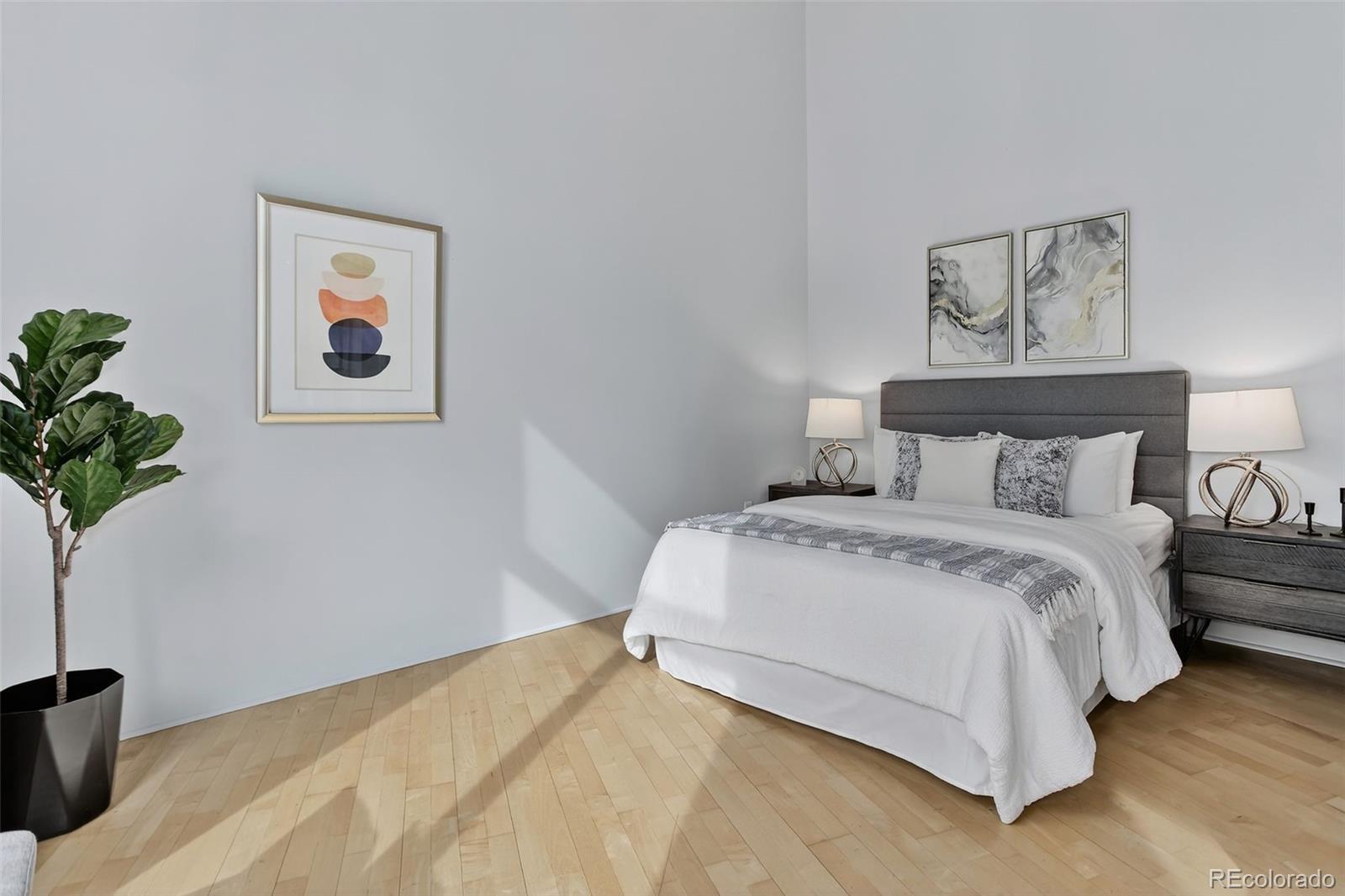 3100 Huron Street Unit: 4N