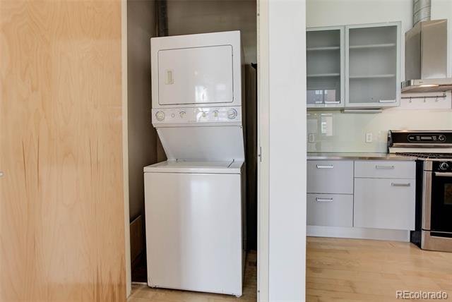 3100 Huron Street Unit: 4N
