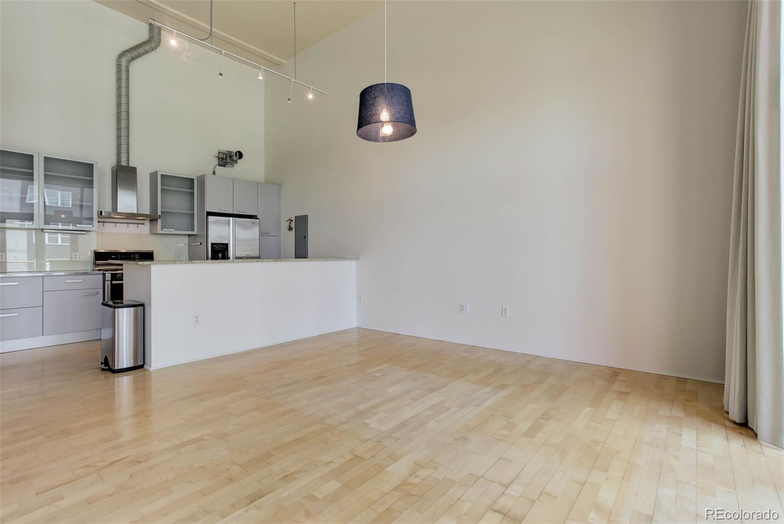 3100 Huron Street Unit: 4N