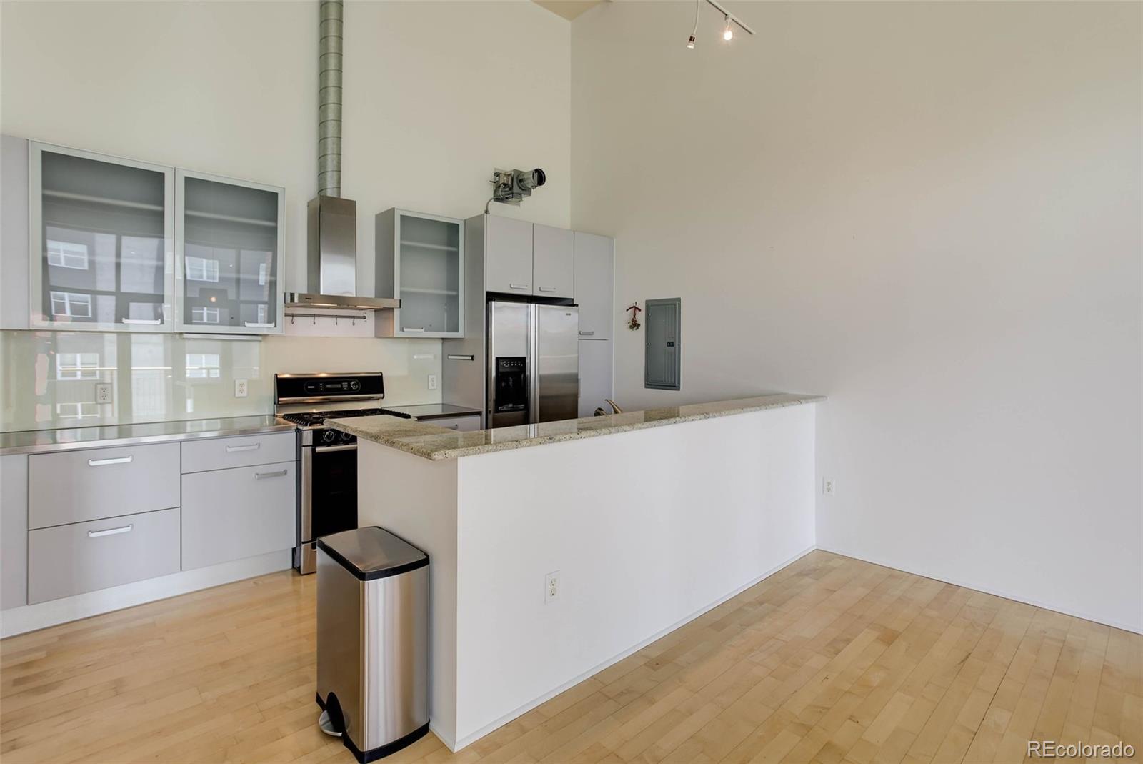 3100 Huron Street Unit: 4N