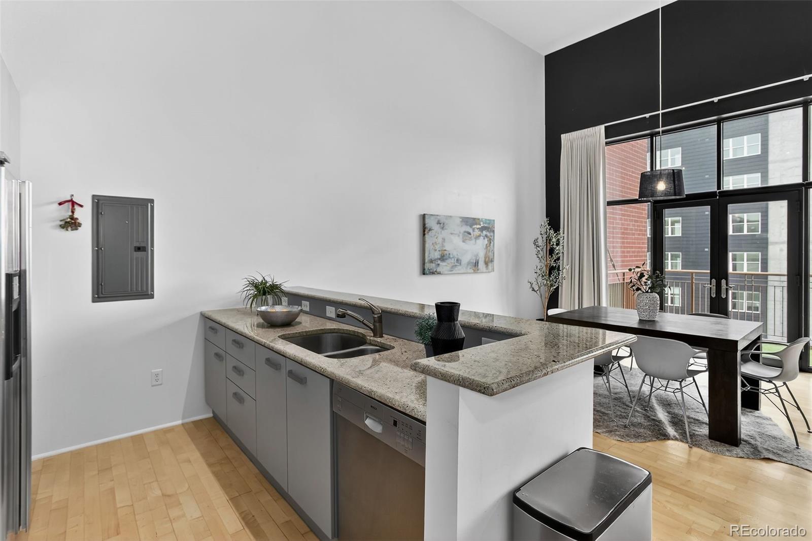 3100 Huron Street Unit: 4N