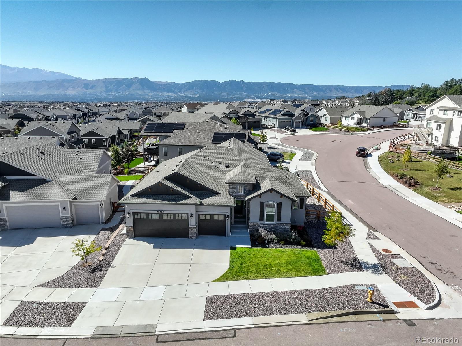 5582 Janga Drive