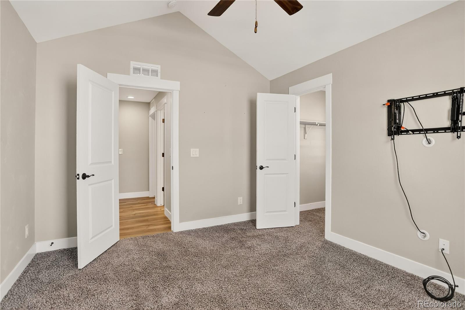 5582 Janga Drive