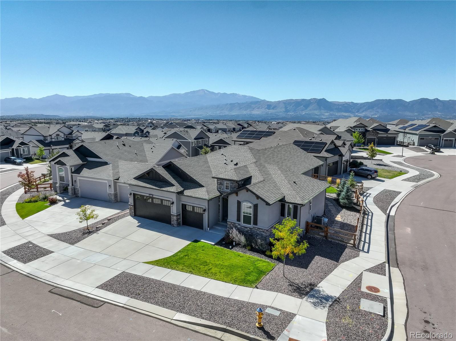 5582 Janga Drive