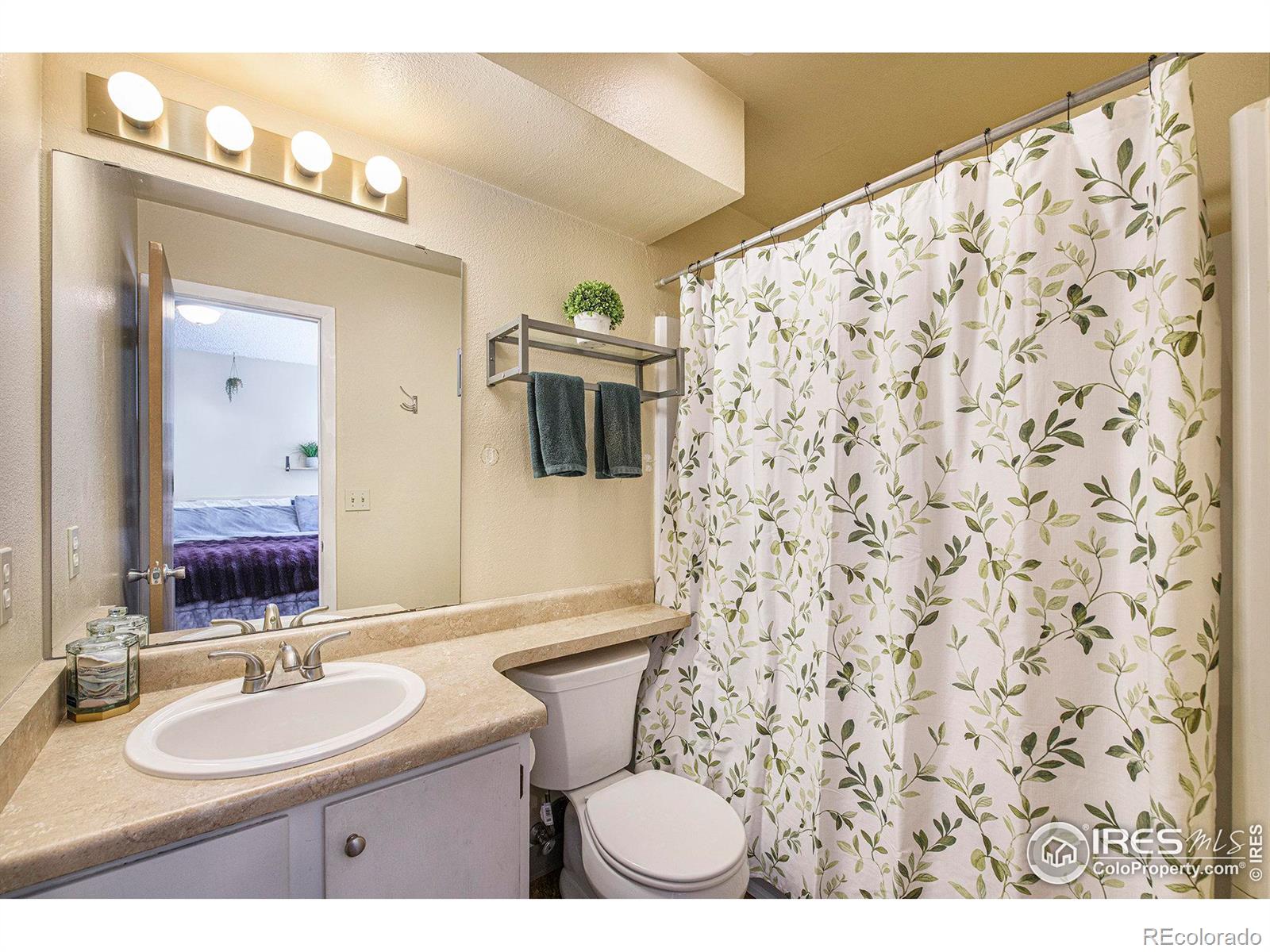 720 City Park Avenue Unit: 215