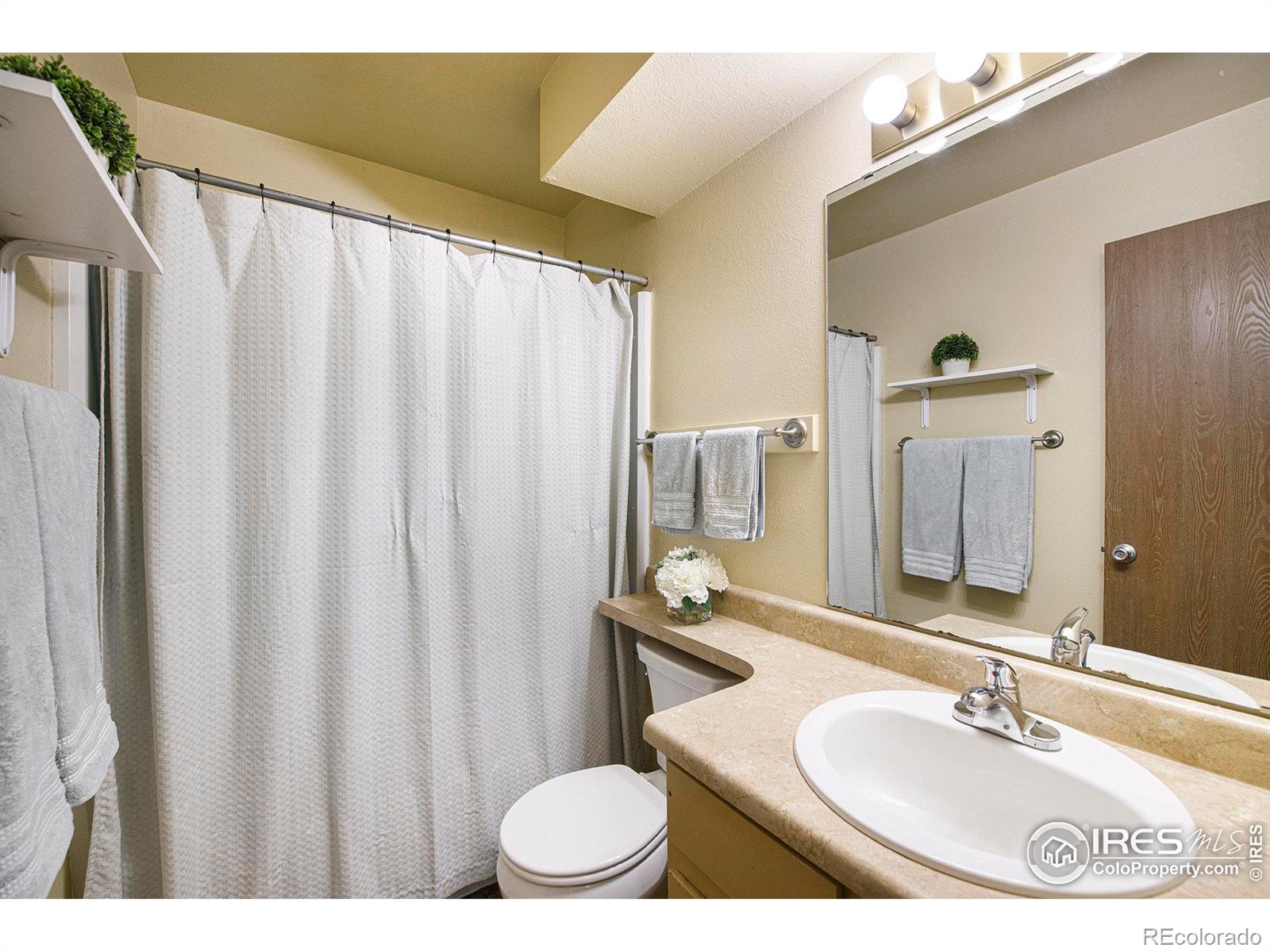 720 City Park Avenue Unit: 215