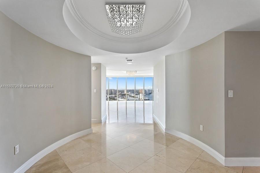 18911 Collins Ave # 2805