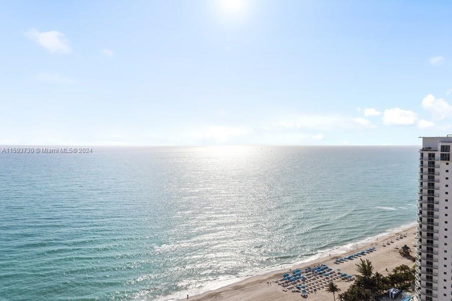 18911 Collins Ave # 2805
