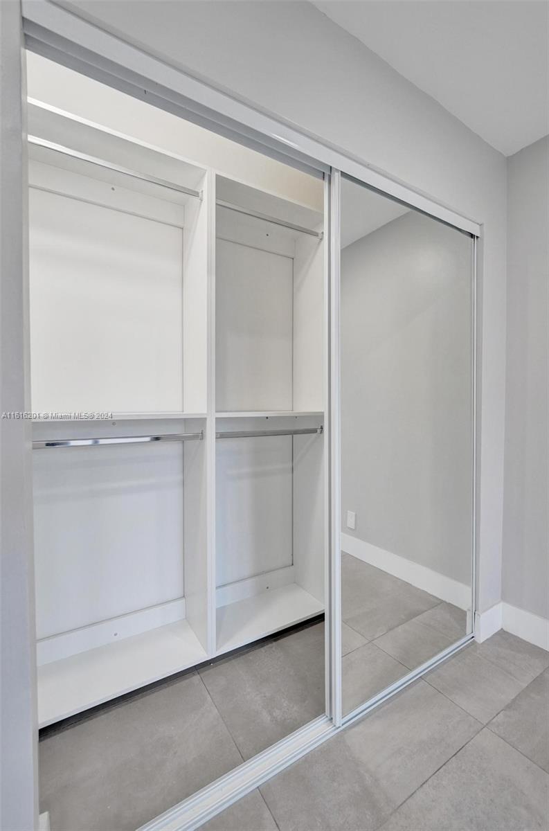 21220 Harbor Way # 22 Unit: 223-22