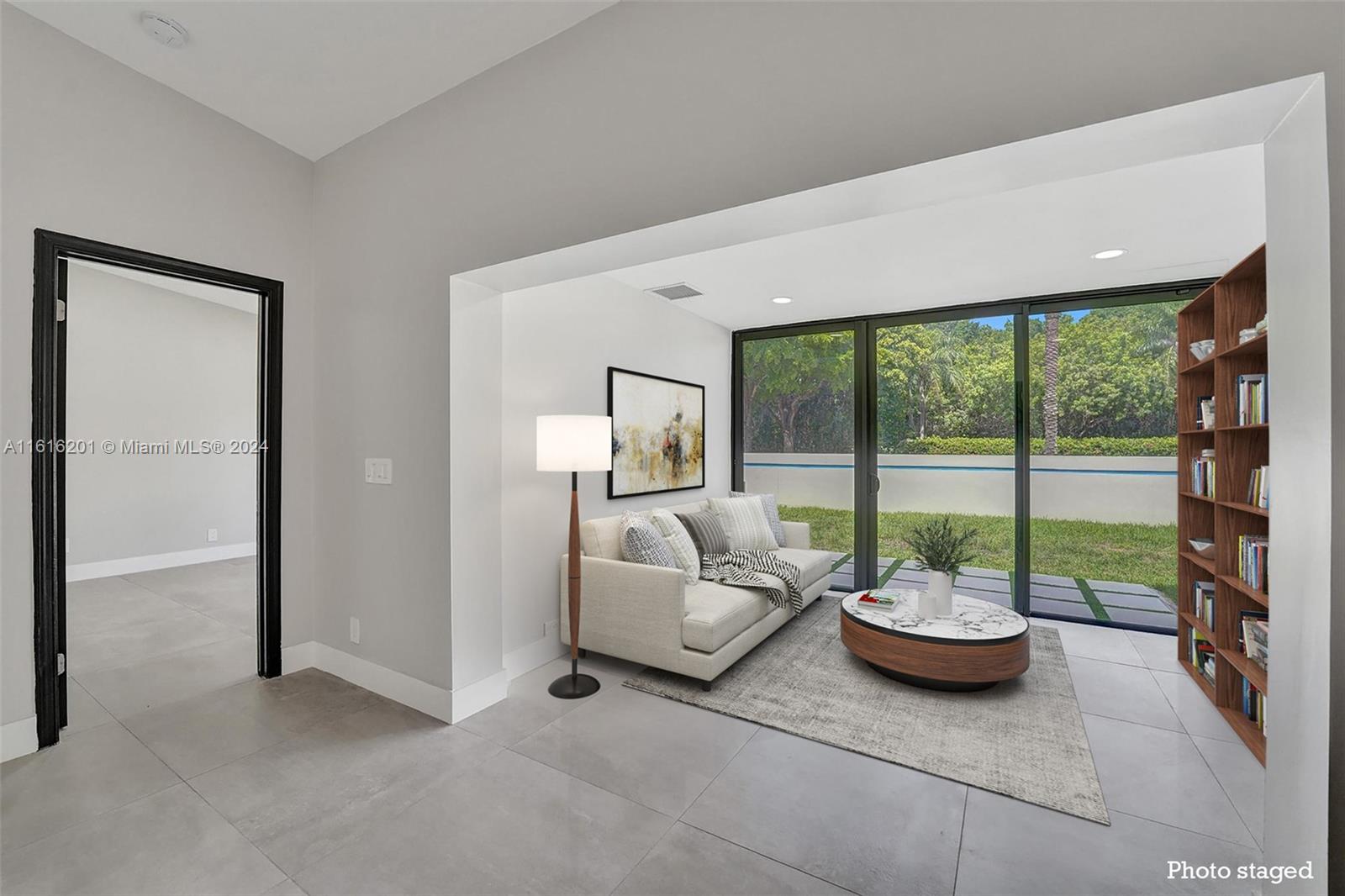 21220 Harbor Way # 22 Unit: 223-22