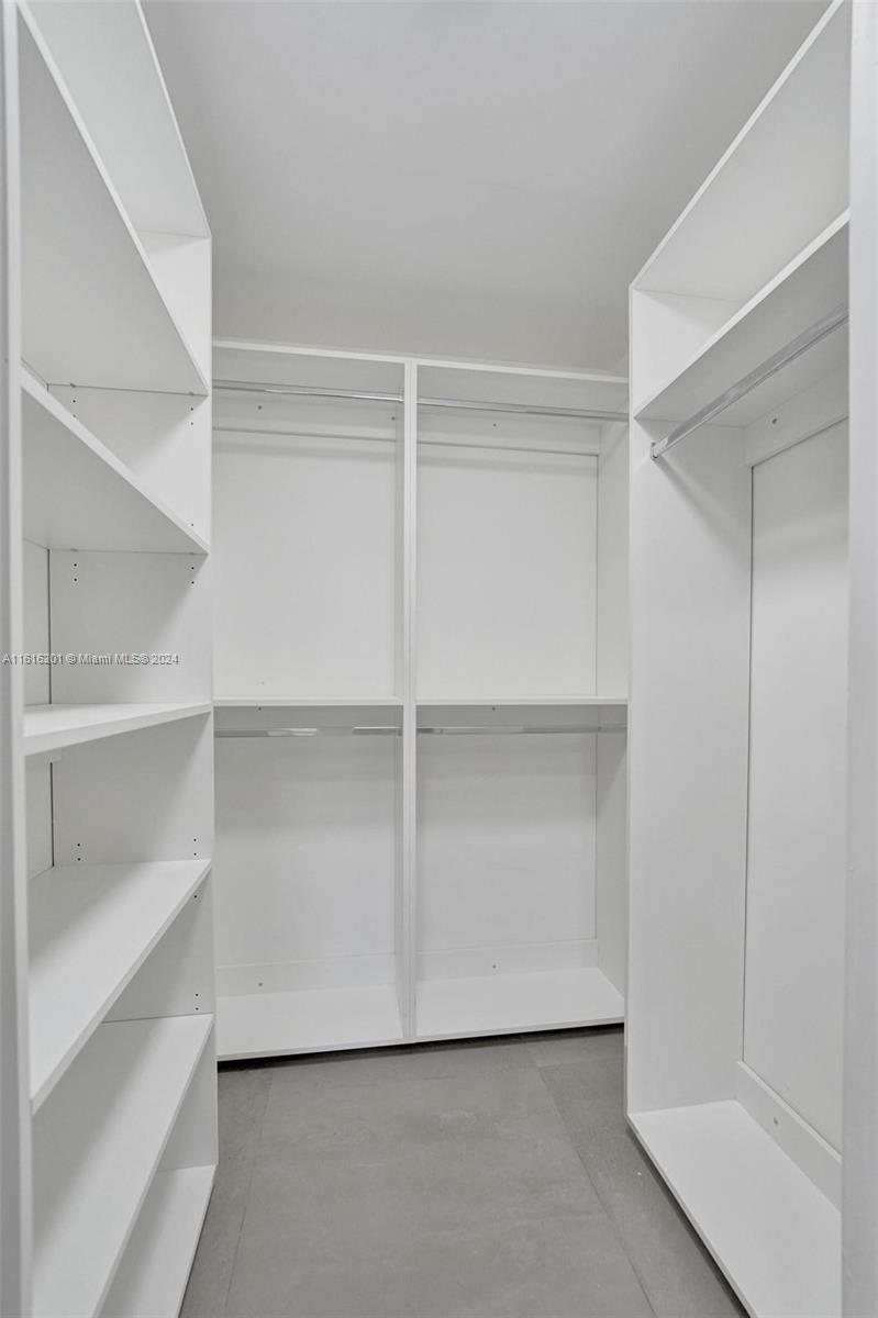 21220 Harbor Way # 22 Unit: 223-22