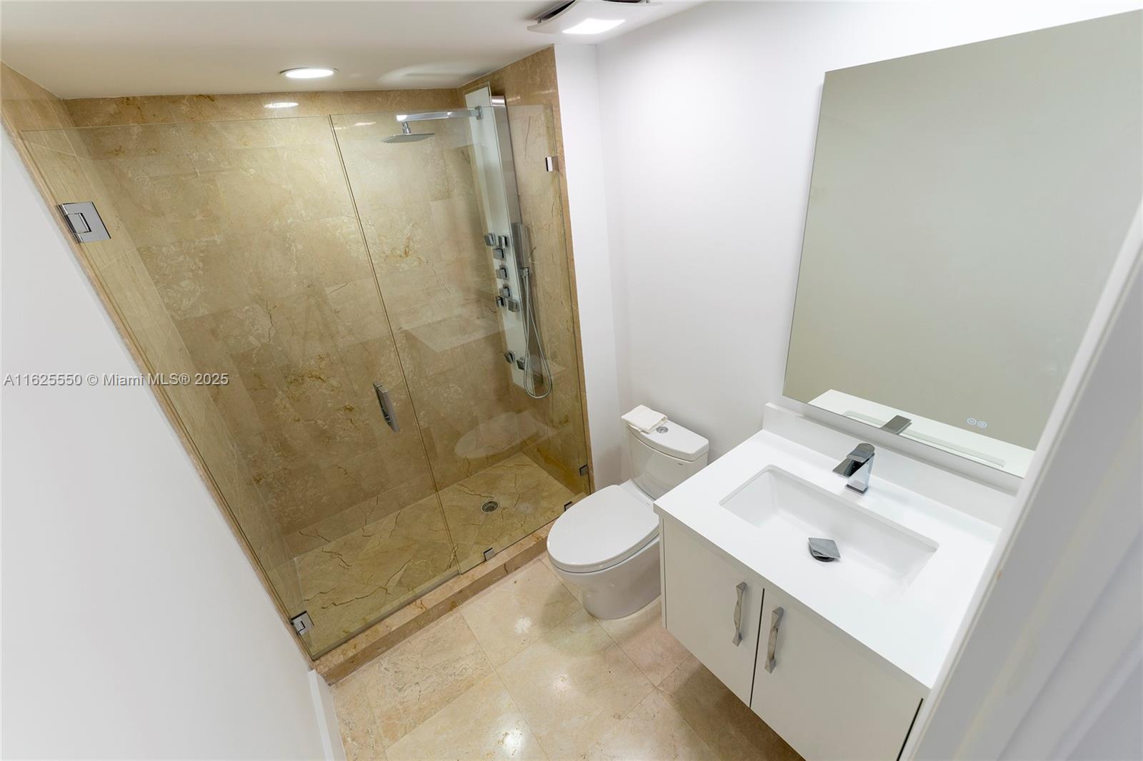 19111 Collins Ave # 3608