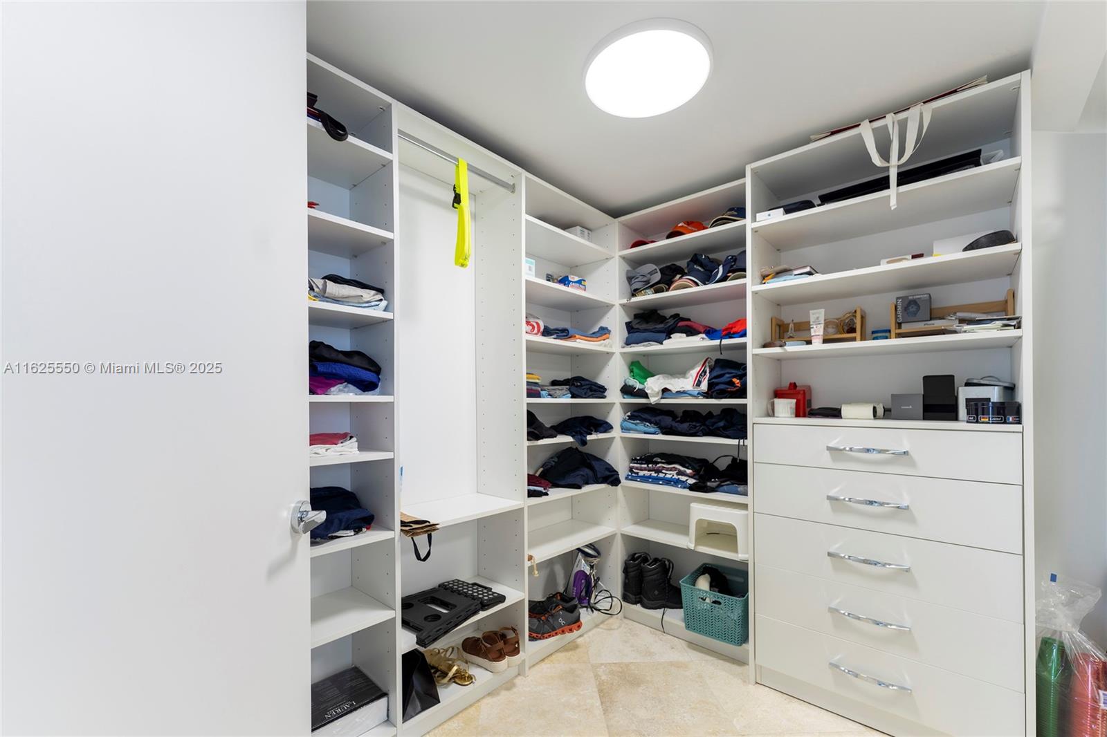 19111 Collins Ave # 3608