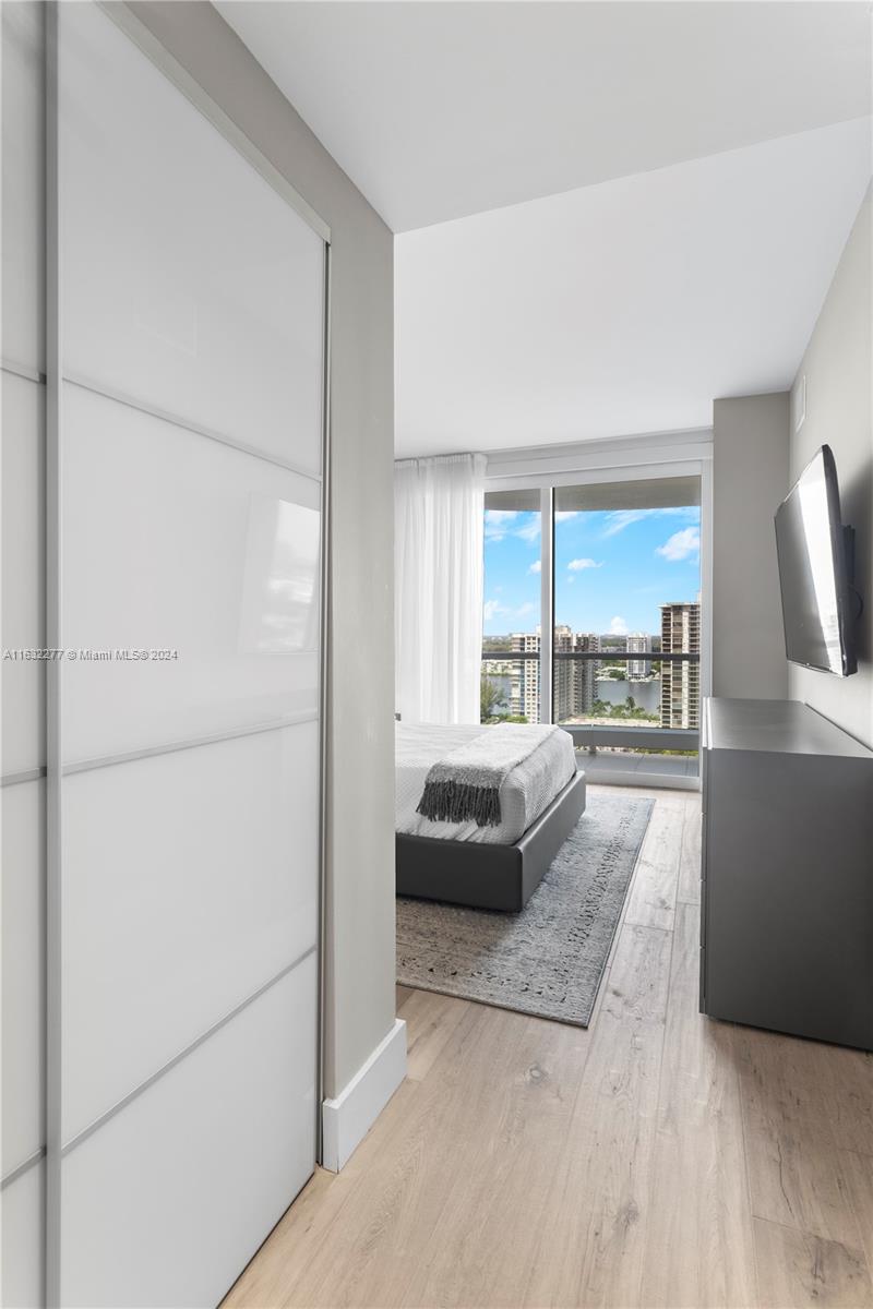 7000 Island Blvd # 2108