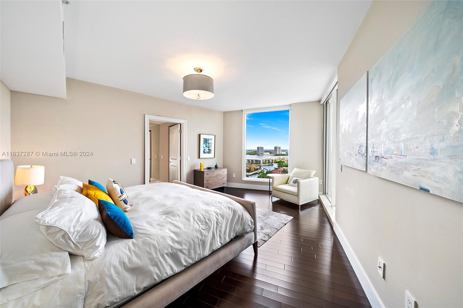 6000 Island Blvd # 2103