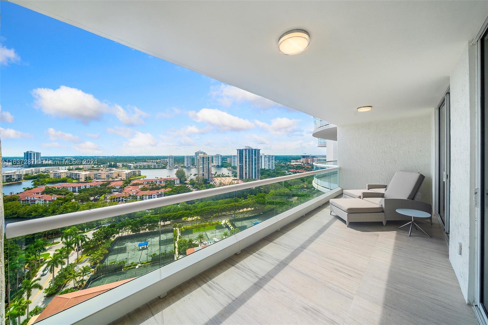 6000 Island Blvd # 2103