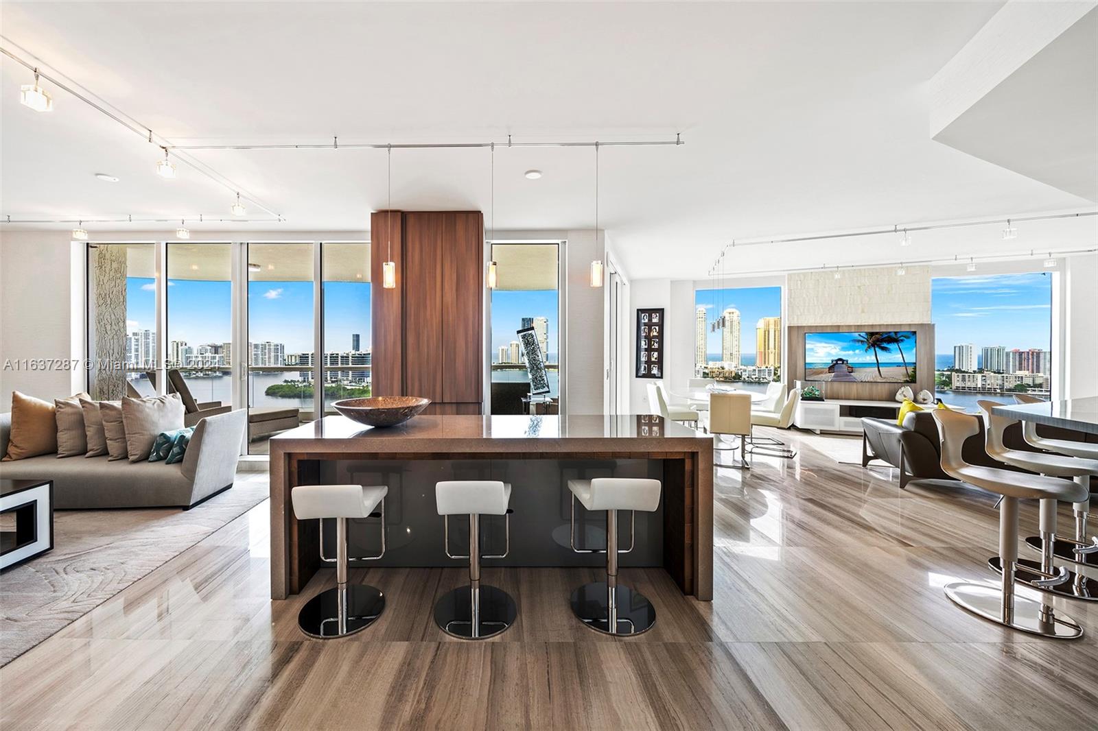 6000 Island Blvd # 2103